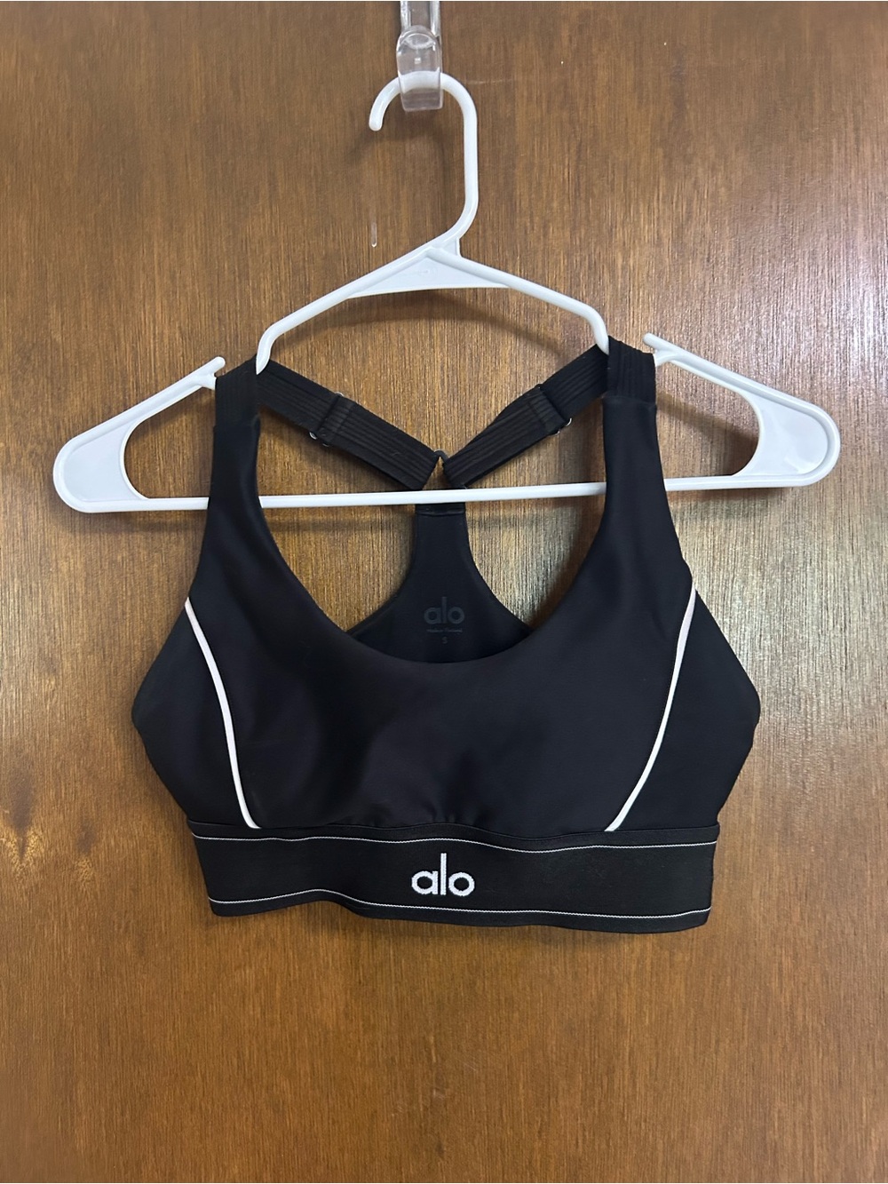 ALO Yoga Black Racerback Tank Top